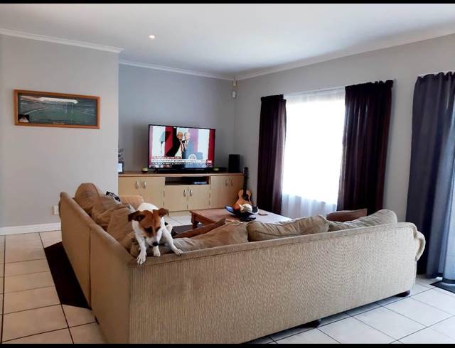 3 BEDROOM TOWNHOUSE RENTED IN PROVIDENTIA